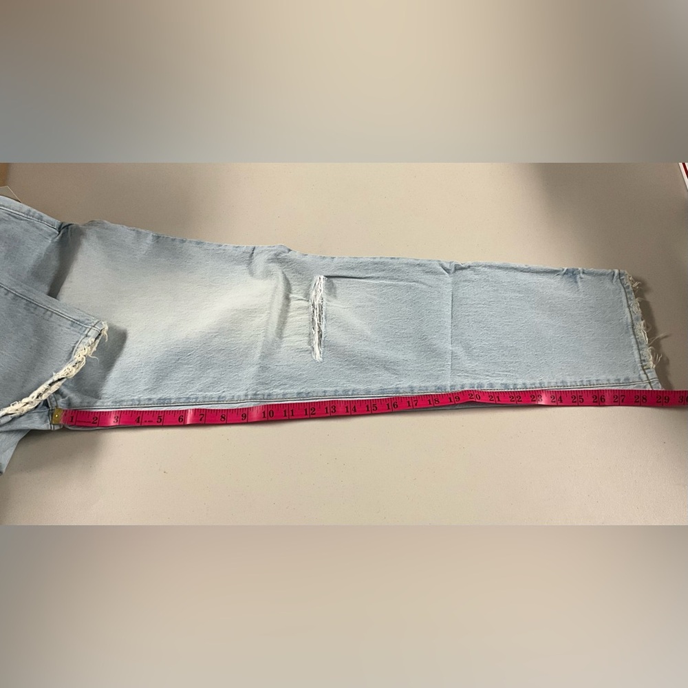Universal Thread Light Blue Denim Jeans Distressed - Picture 13 of 16
